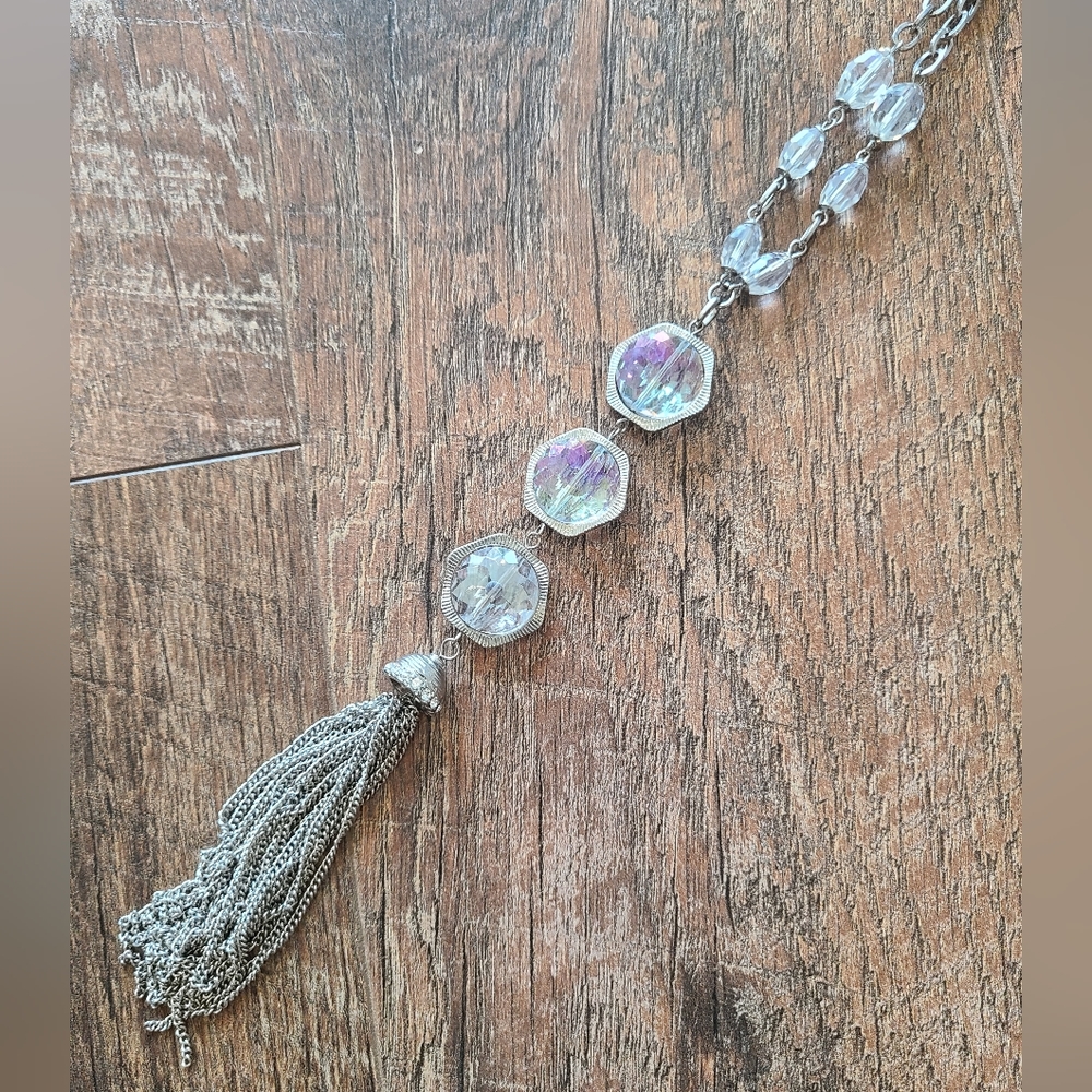 Long Necklace Iridescent Gems